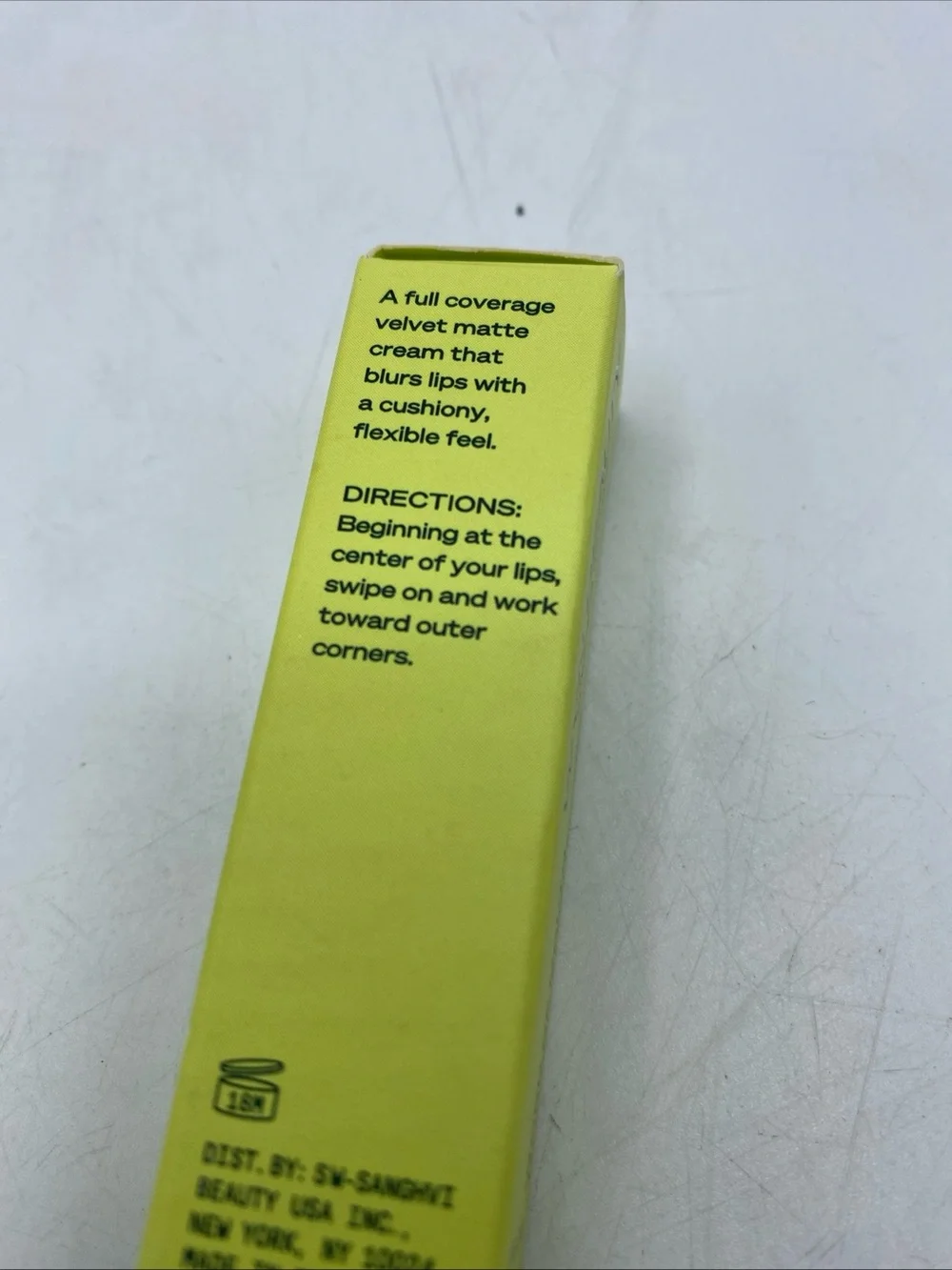 WYN BEAUTY Word of Mouth Max Comfort Matte Lipstick Stick,Shade Debate.